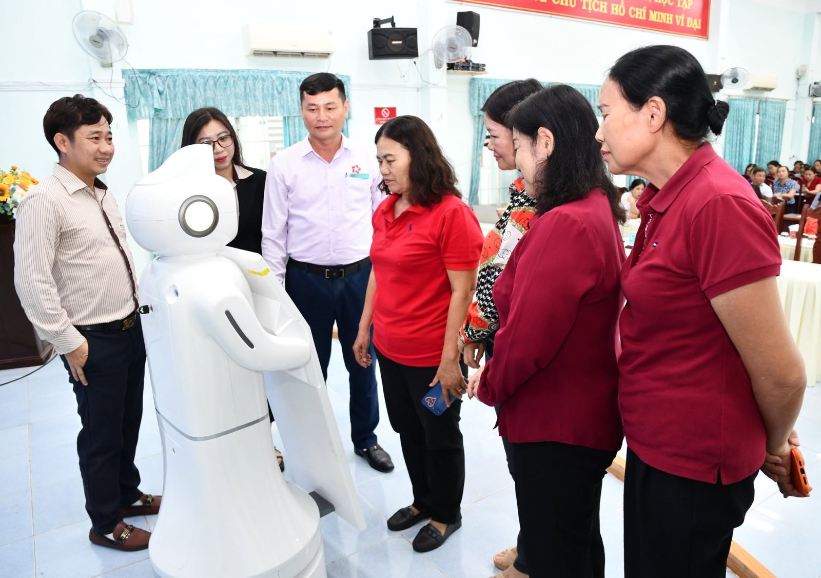 Nhân rộng các điển hình tiên tiến trong phong trào thi đua yêu nước
