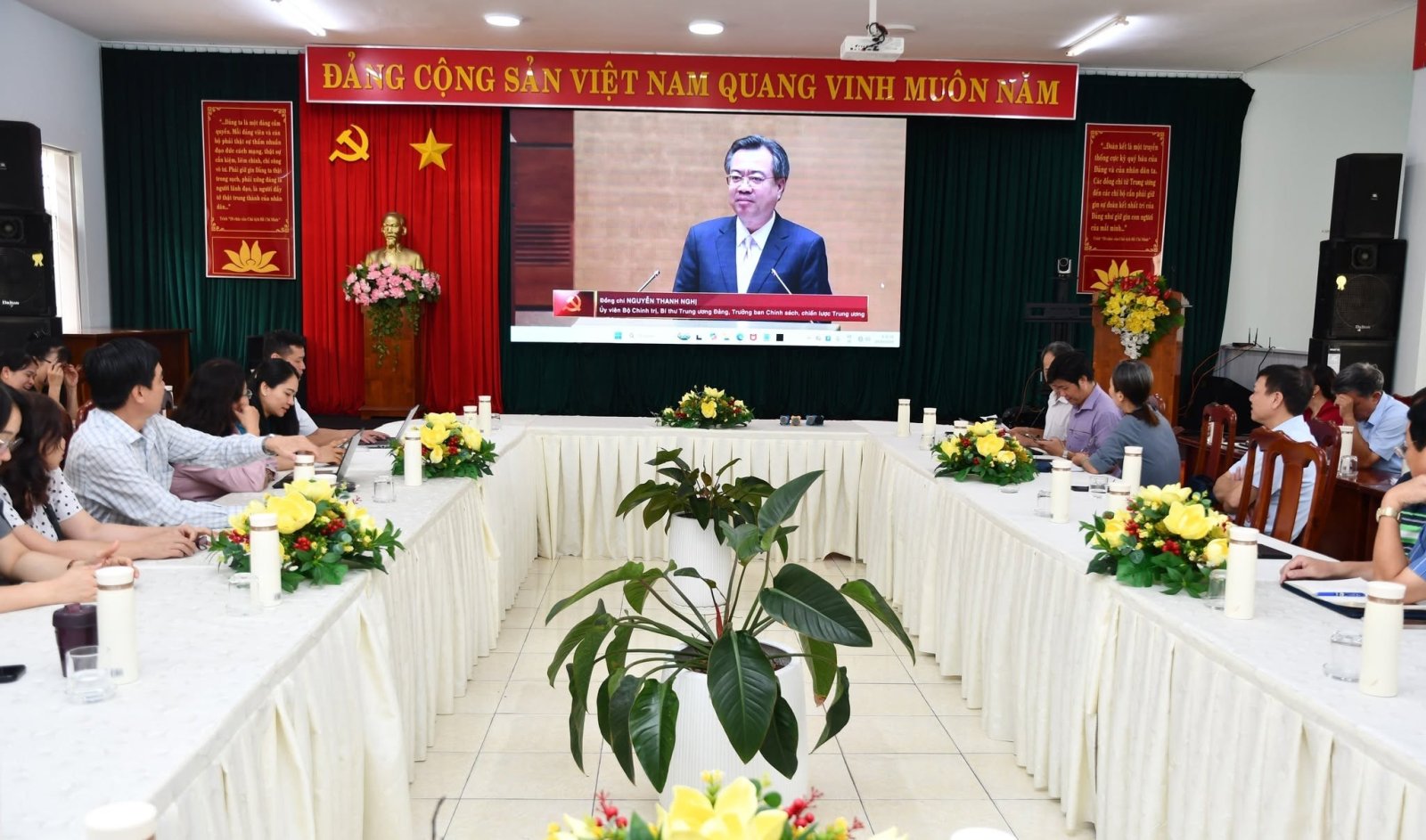 Hội nghị quán triệt, triển khai thực hiện các nghị quyết 79 và 80 của bộ chính trị