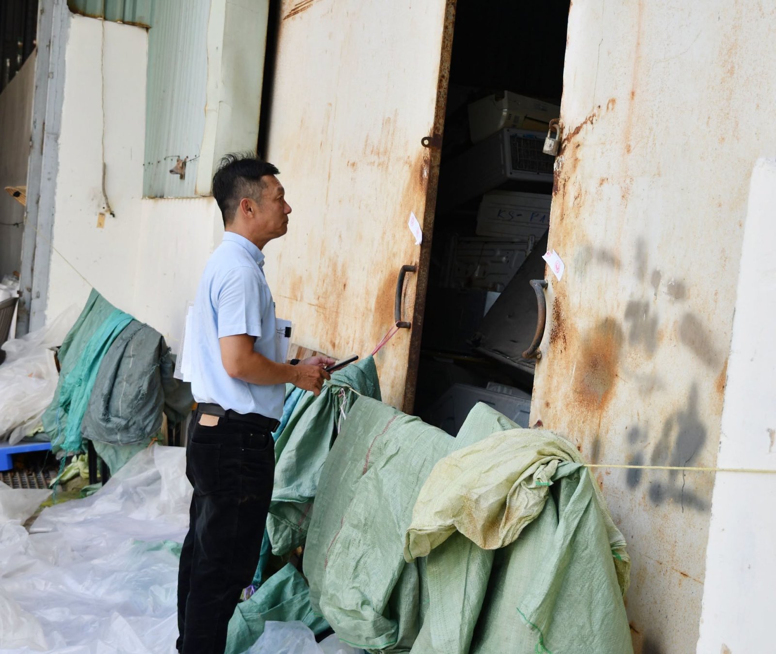 Kiểm tra hiện trạng tài sản sau cưỡng chế thu hồi đất của các doanh nghiệp trên địa bàn Phường 8 cũ