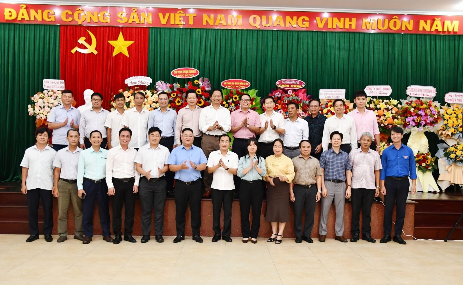 Trung Tâm Cung Ứng Dịch Vụ Công phường Tam Thắng quyết tâm đổi mới cách thức hoạt động