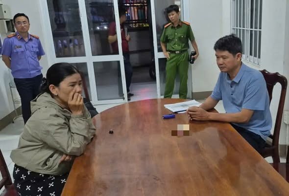 Công An Thành phố Hồ Chí Minh bắt tạm giam trạm trưởng trạm kiểm lâm Vũng Tàu cùng chủ hộ kinh doanh trái phép động vật hoang dã
