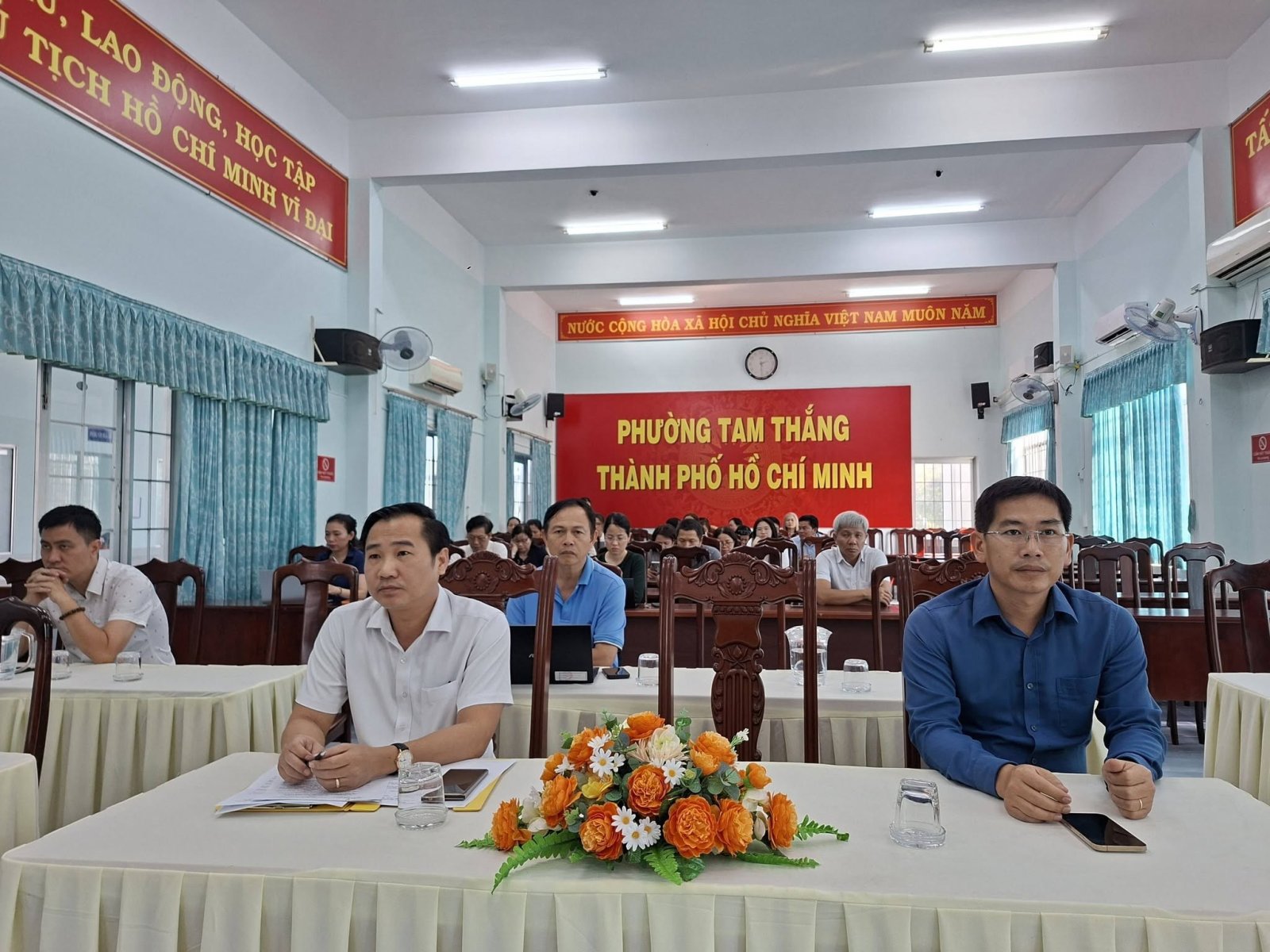 Đông đảo Cán Bộ, Đảng Viên, Công Chức tham gia nghiên cứu, học tập, quán triệt và triển khai Nghị Quyết Đại Hội XIV của Đảng