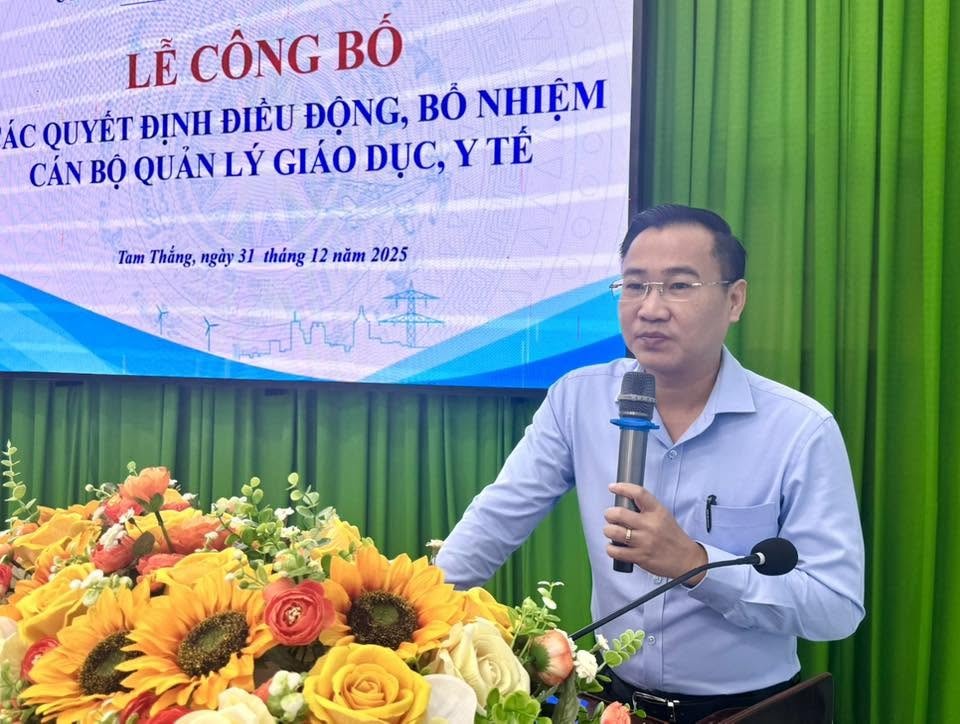Phường Tam Thắng điều động, bổ nhiệm cán bộ quản lý giáo dục, y tế