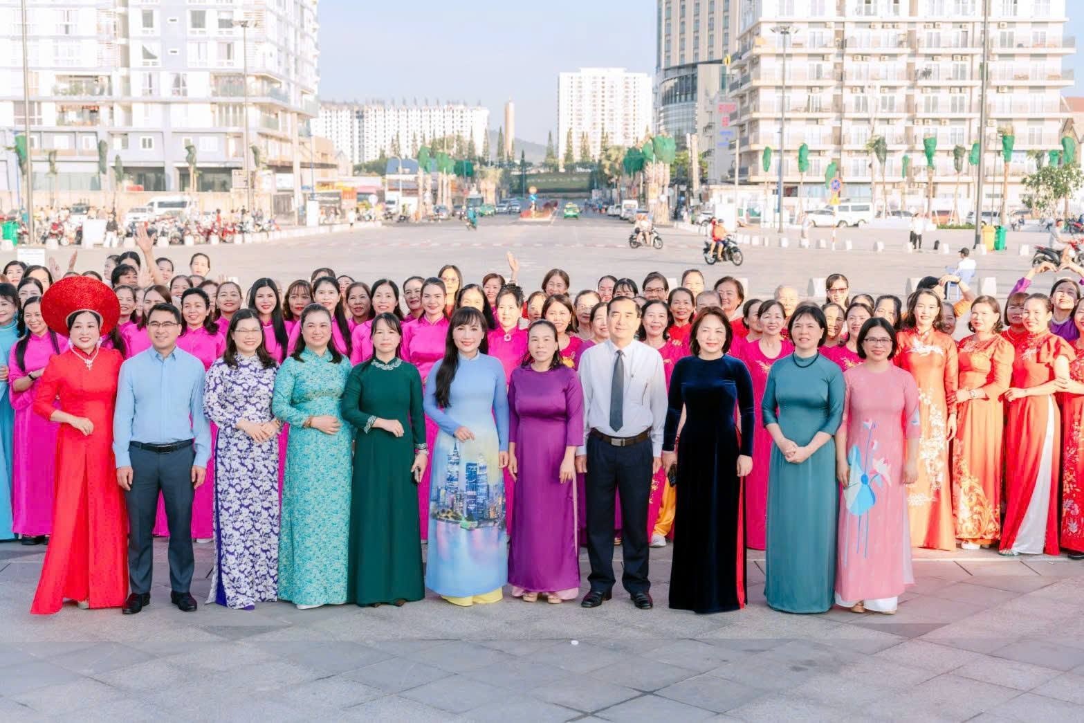 🌸 Rạng rỡ sắc màu “Tuần Lễ Áo Dài” năm 2026