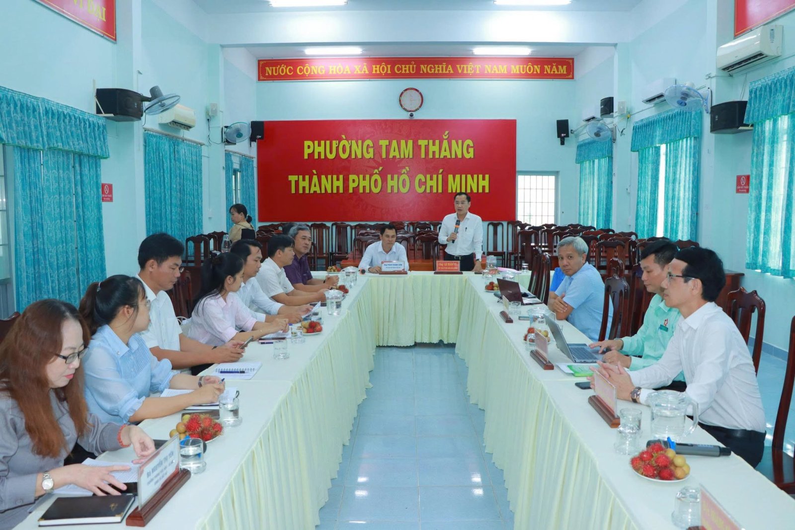 Phường Tam Thắng và xã Đất Đỏ trao đổi kinh nghiệm về cải cách hành chính, chuyển đổi số