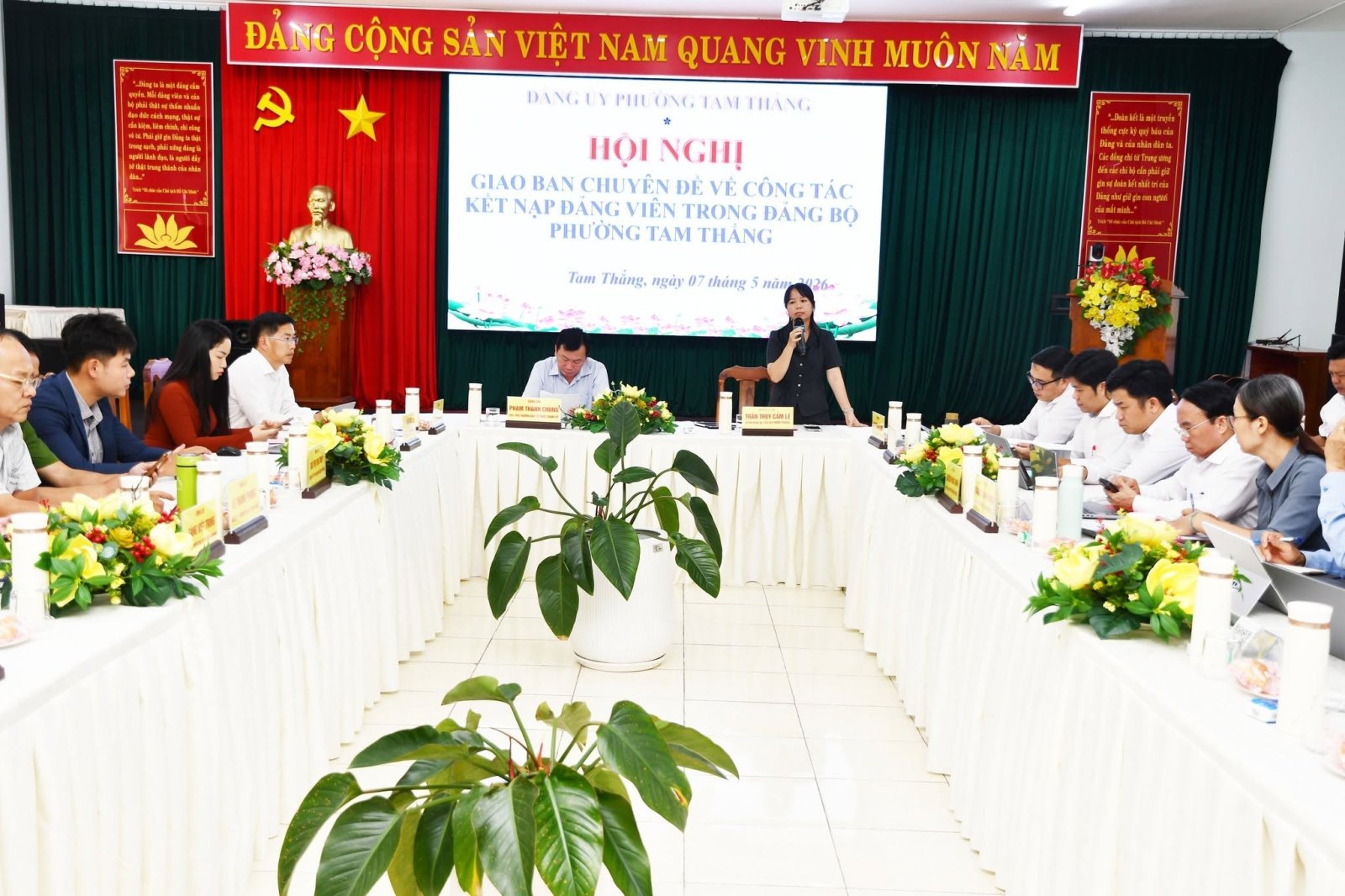 Hội nghị giao ban công tác kết nạp đảng viên
