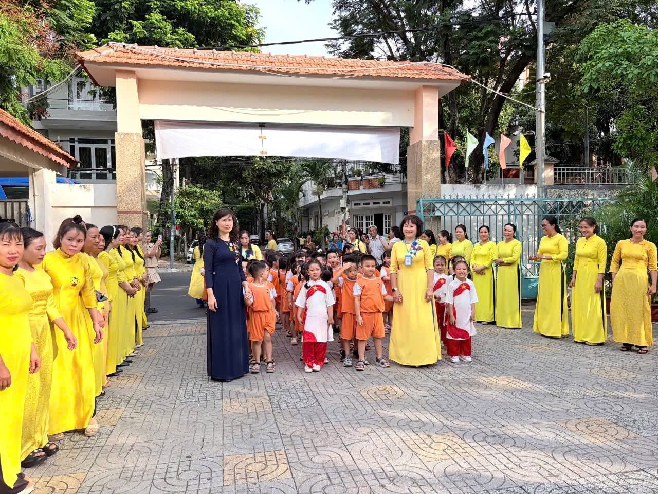 Chuẩn bị tâm thế sẵn sàng cho trẻ vào lớp 1