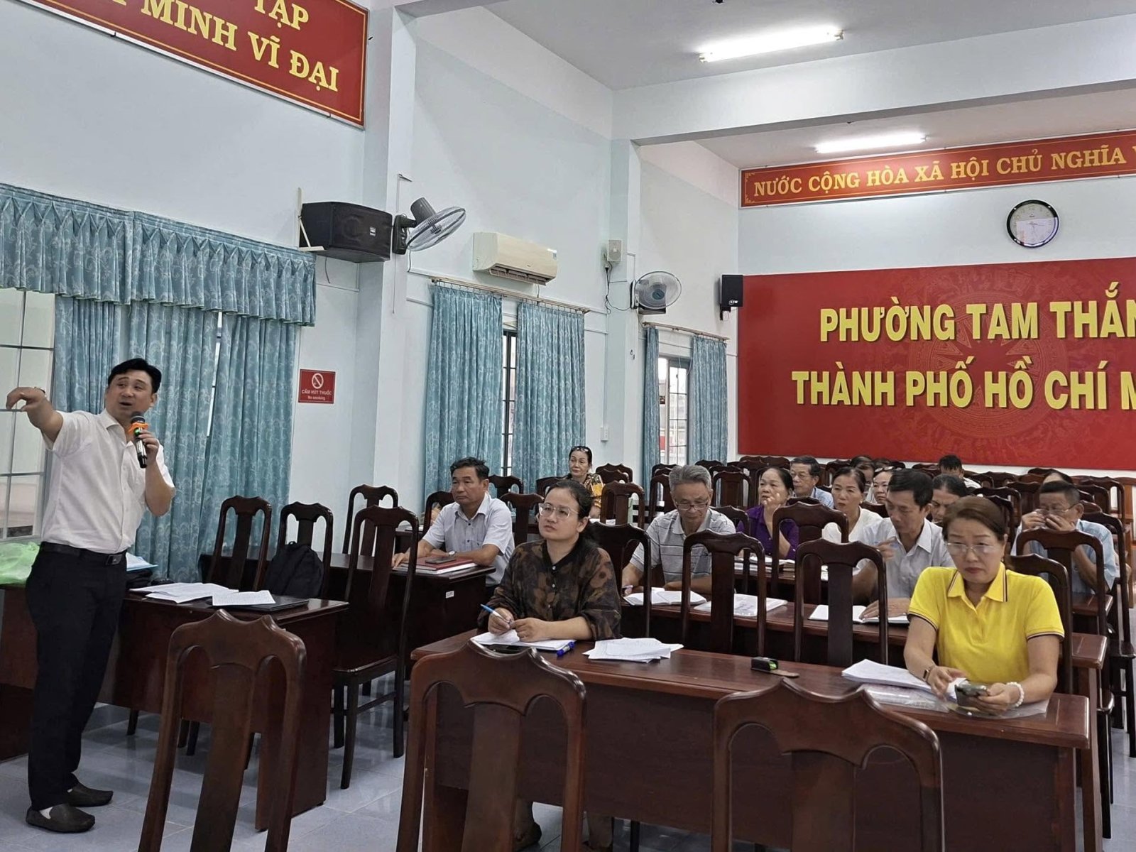 Ủy Ban Bầu Cử phường Tam Thắng triển khai công tác bầu cử Đại Biểu Quốc Hội và Đại Biểu HĐND các cấp