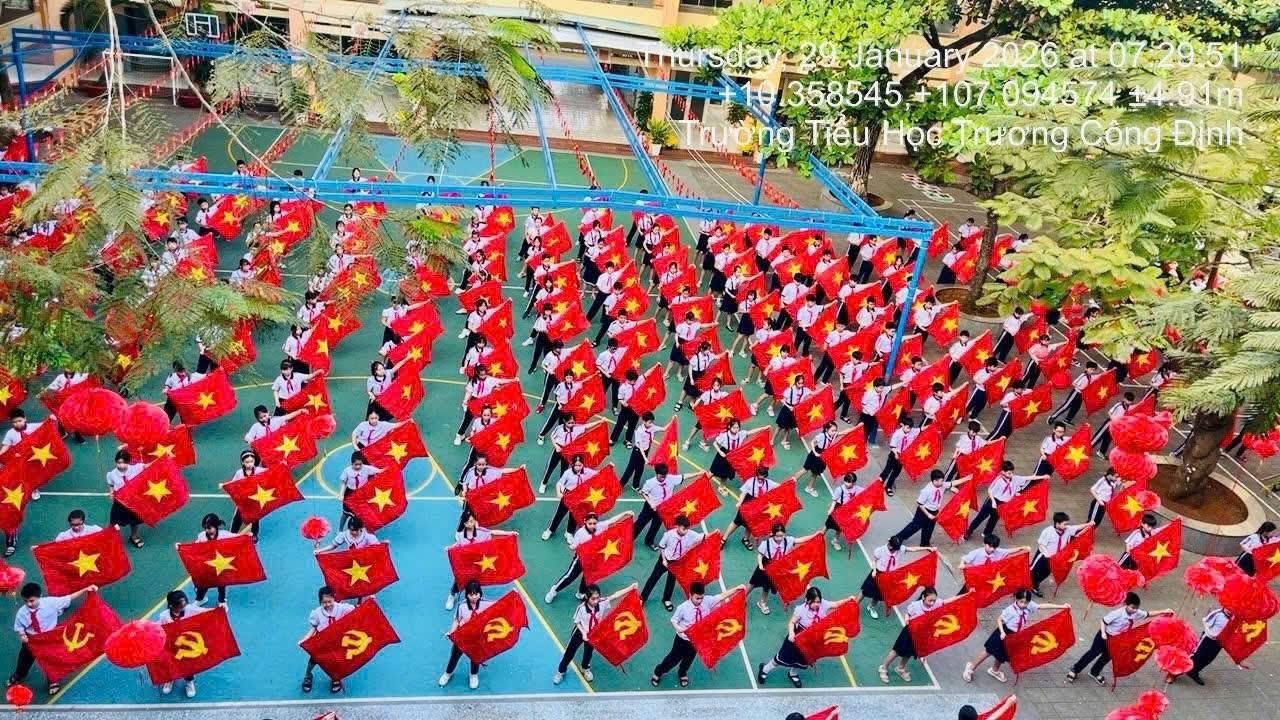 Vững bước dưới cờ Đảng – Việt Nam trong trái tim tôi