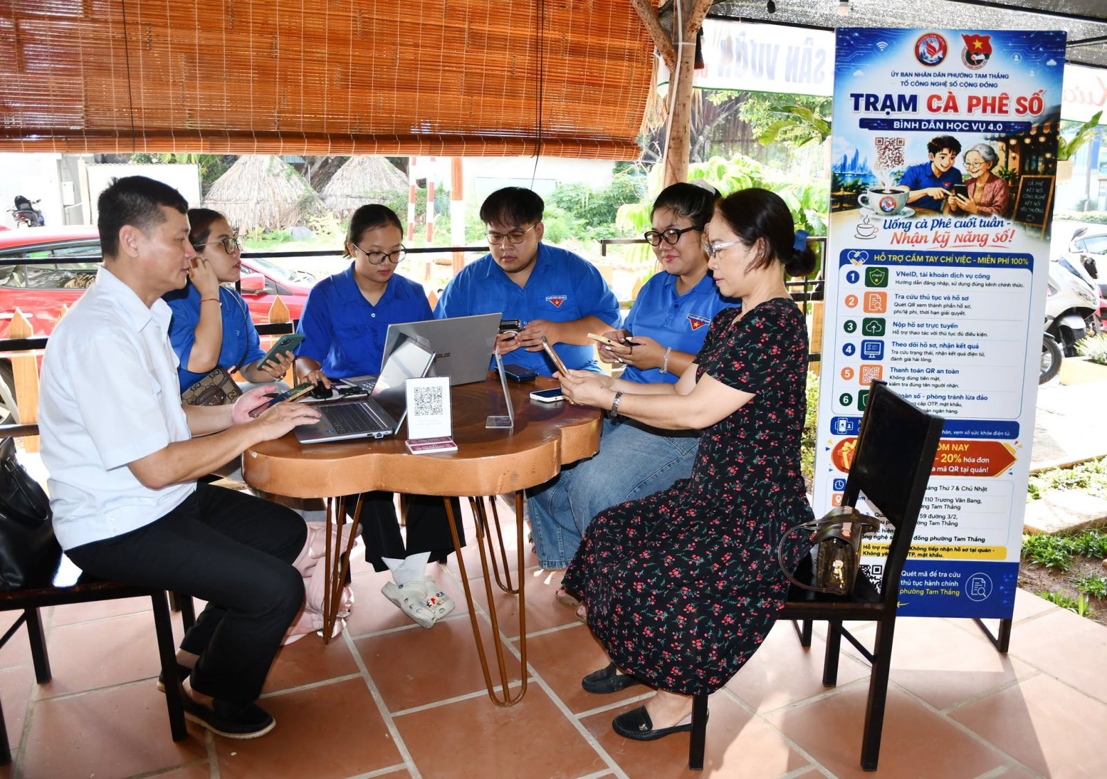 Đưa kỹ năng số đến gần với người dân